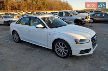 Седан Audi A4 2015 в Рівному