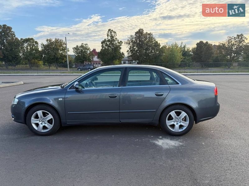 Седан Audi A4 2005 в Семеновке