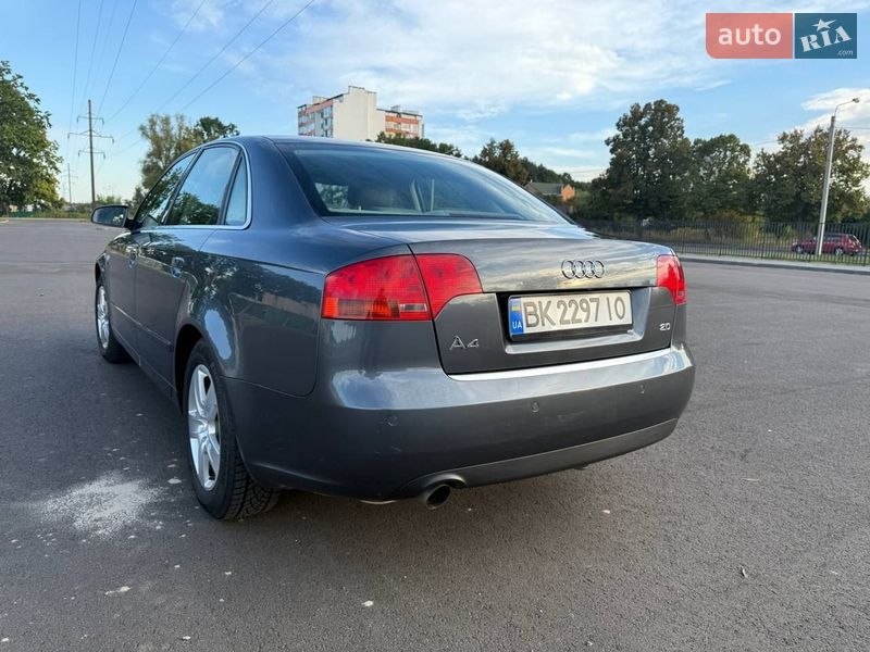 Седан Audi A4 2005 в Семеновке