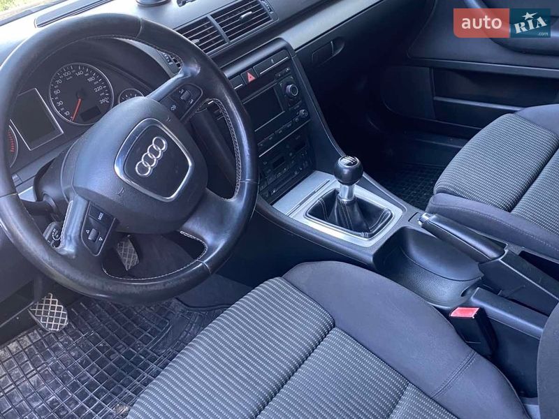 Универсал Audi A4 2008 в Львове
