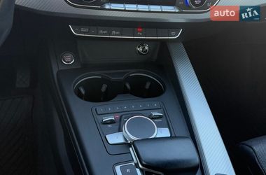 Седан Audi A4 2015 в Одессе