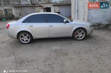 Седан Audi A4 2004 в Кременчуці