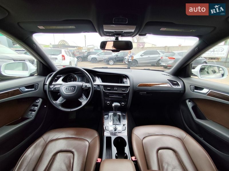 Седан Audi A4 2012 в Чернігові