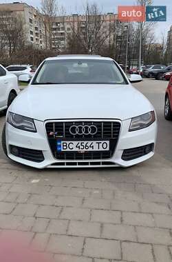 Седан Audi A4 2011 в Львові