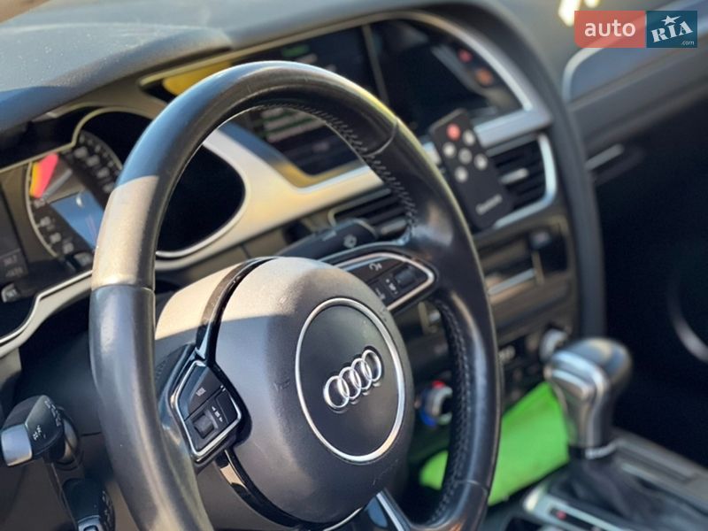 Седан Audi A4 2015 в Житомире
