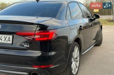 Седан Audi A4 2018 в Дрогобыче