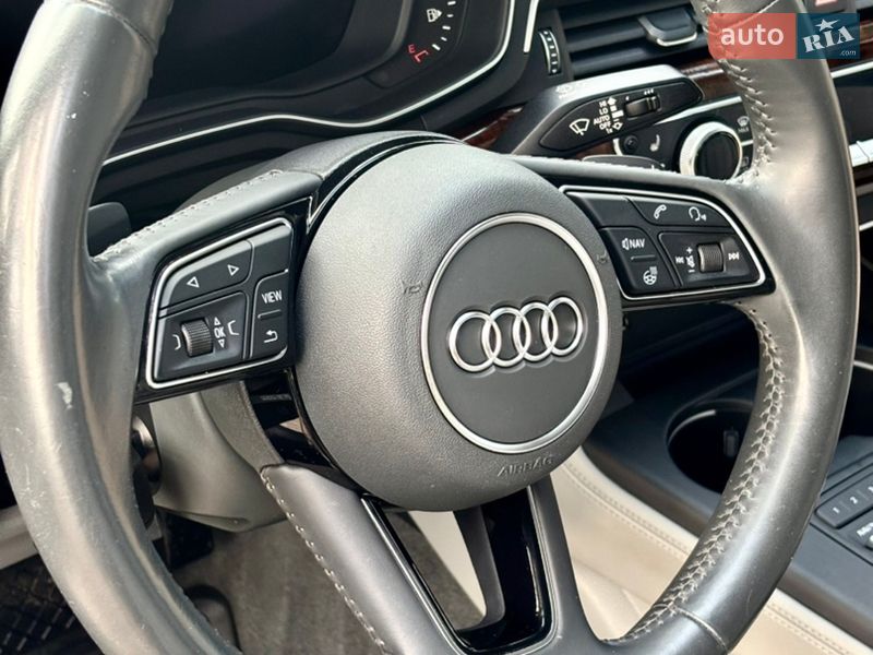 Седан Audi A4 2018 в Сумах