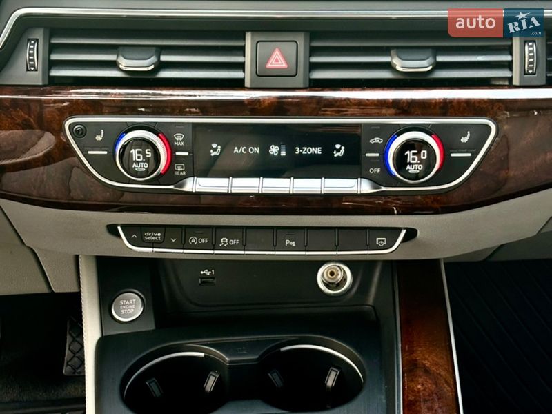 Седан Audi A4 2018 в Сумах