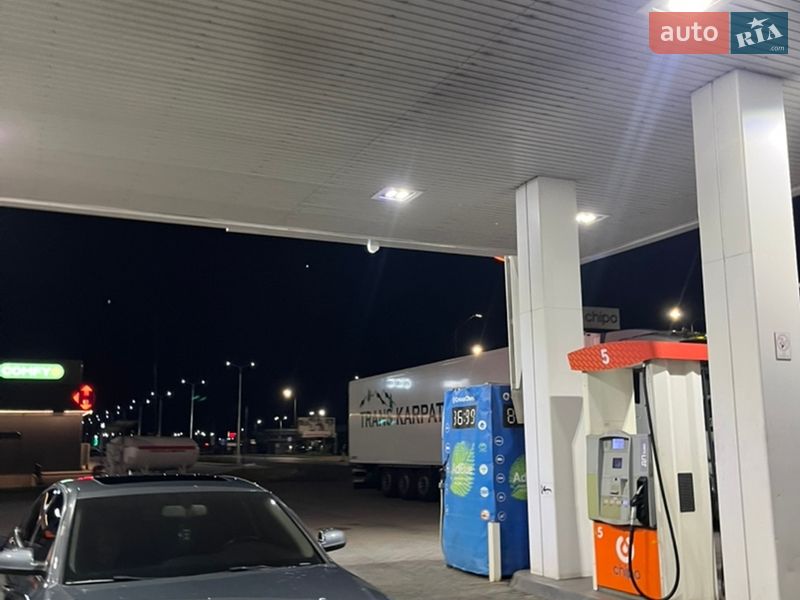 Седан Audi A4 2011 в Мукачево