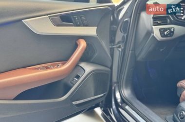Седан Audi A4 2016 в Львові
