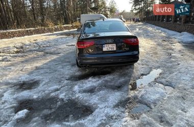 Седан Audi A4 2013 в Киеве