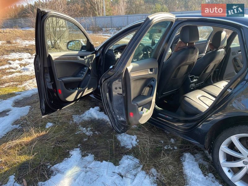 Седан Audi A4 2013 в Киеве