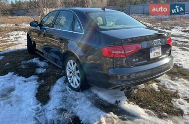 Седан Audi A4 2013 в Киеве