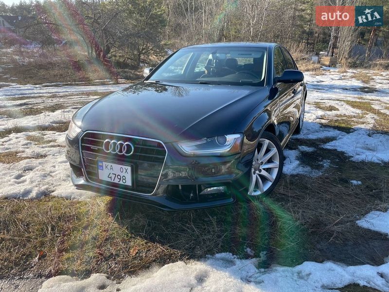Седан Audi A4 2013 в Киеве