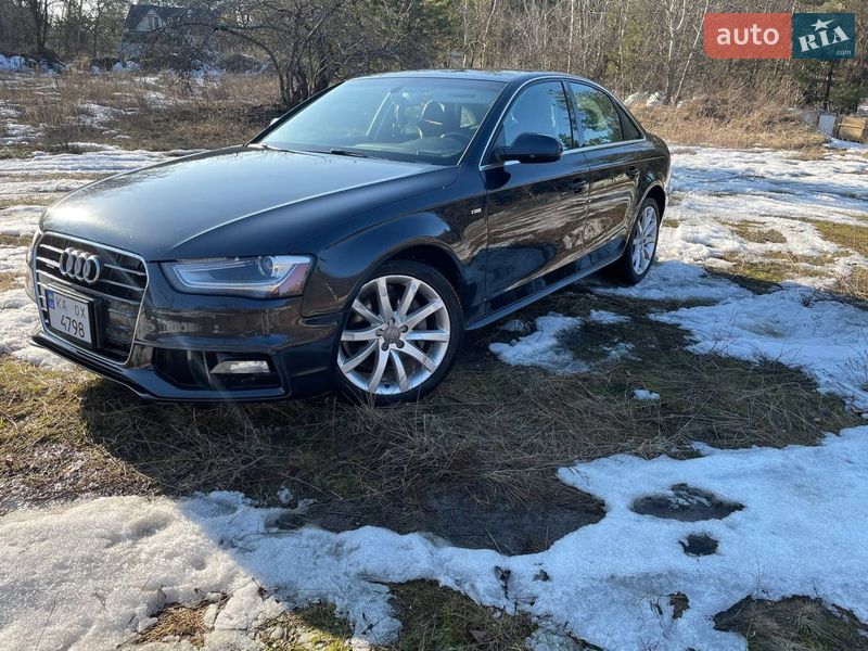 Седан Audi A4 2013 в Киеве