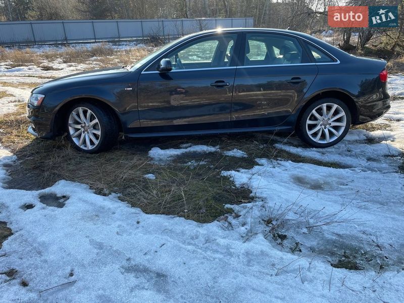 Седан Audi A4 2013 в Киеве