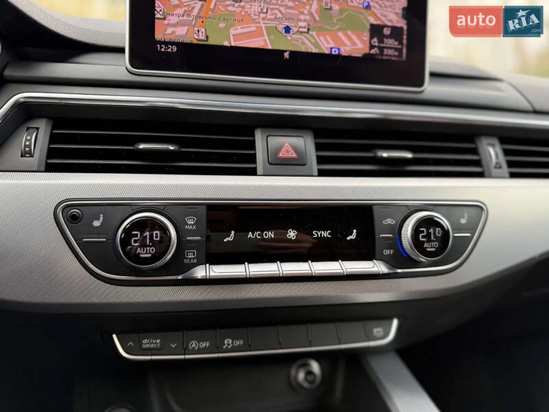 2017 Audi A4 - мініатюра 12