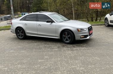 Седан Audi A4 2013 в Новояворовске