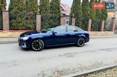 Седан Audi A4 2019 в Львове