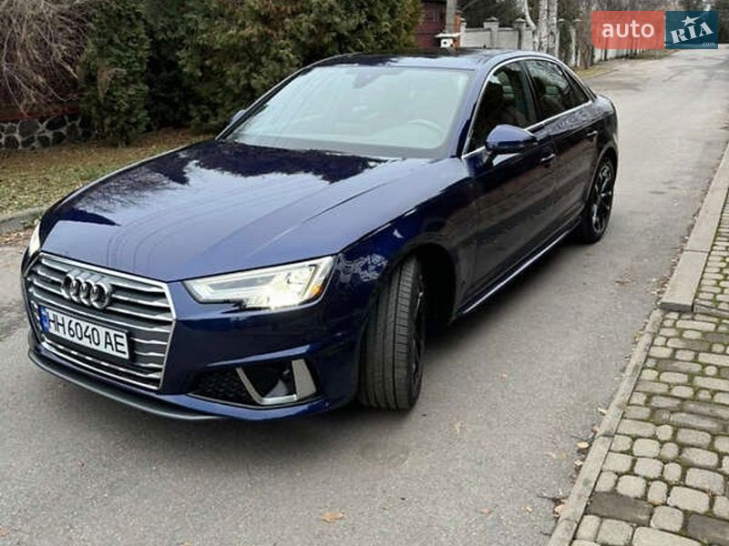 2019 Audi A4, VIN WAUENAF45KA063290:plate — photo 1 (autoria)