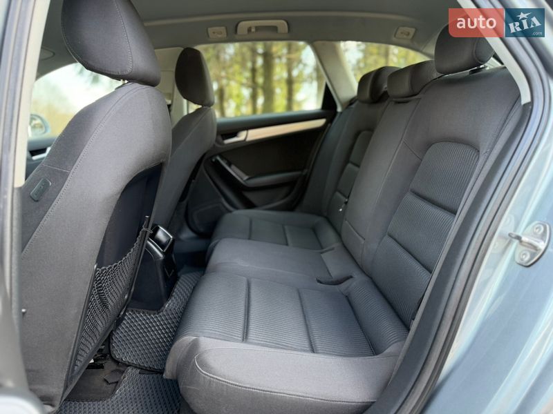 Універсал Audi A4 2010 в Рівному