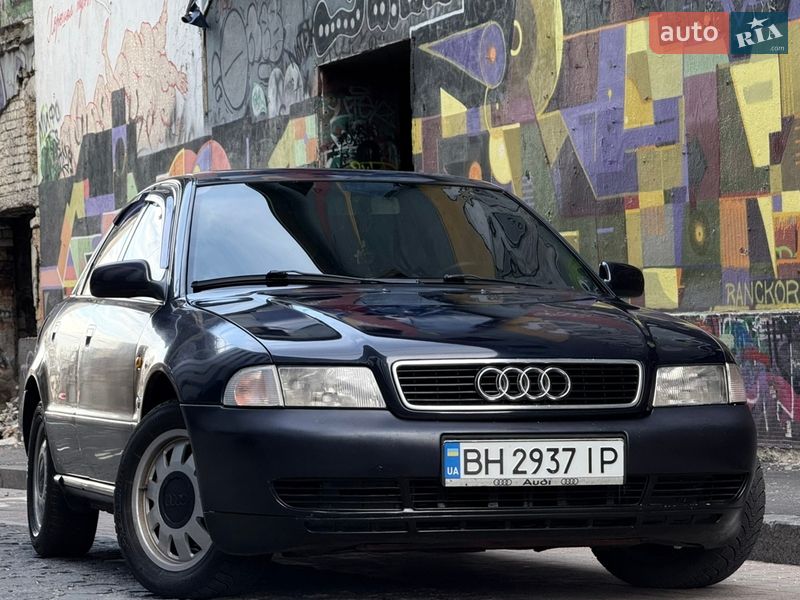 Седан Audi A4 1997 в Одессе