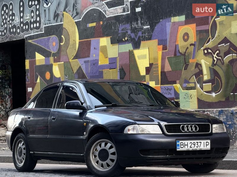 Седан Audi A4 1997 в Одессе