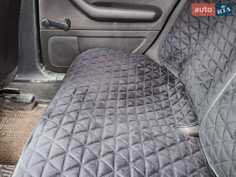 Універсал Audi A4 2006 в Хотині
