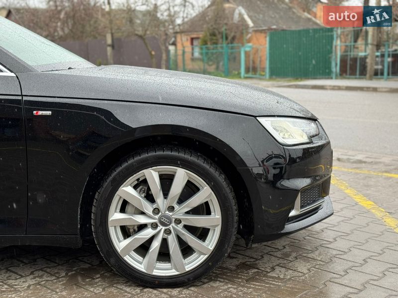 Седан Audi A4 2019 в Виннице