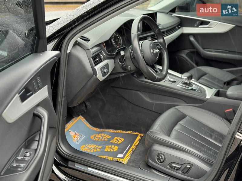 Седан Audi A4 2019 в Виннице