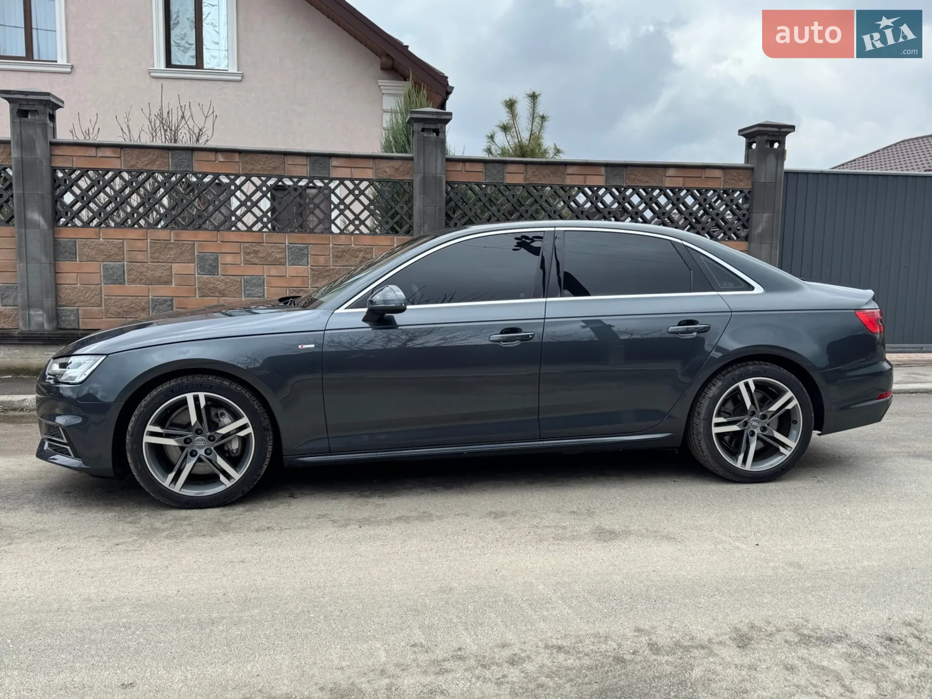 2016 Audi A4 - мініатюра 4