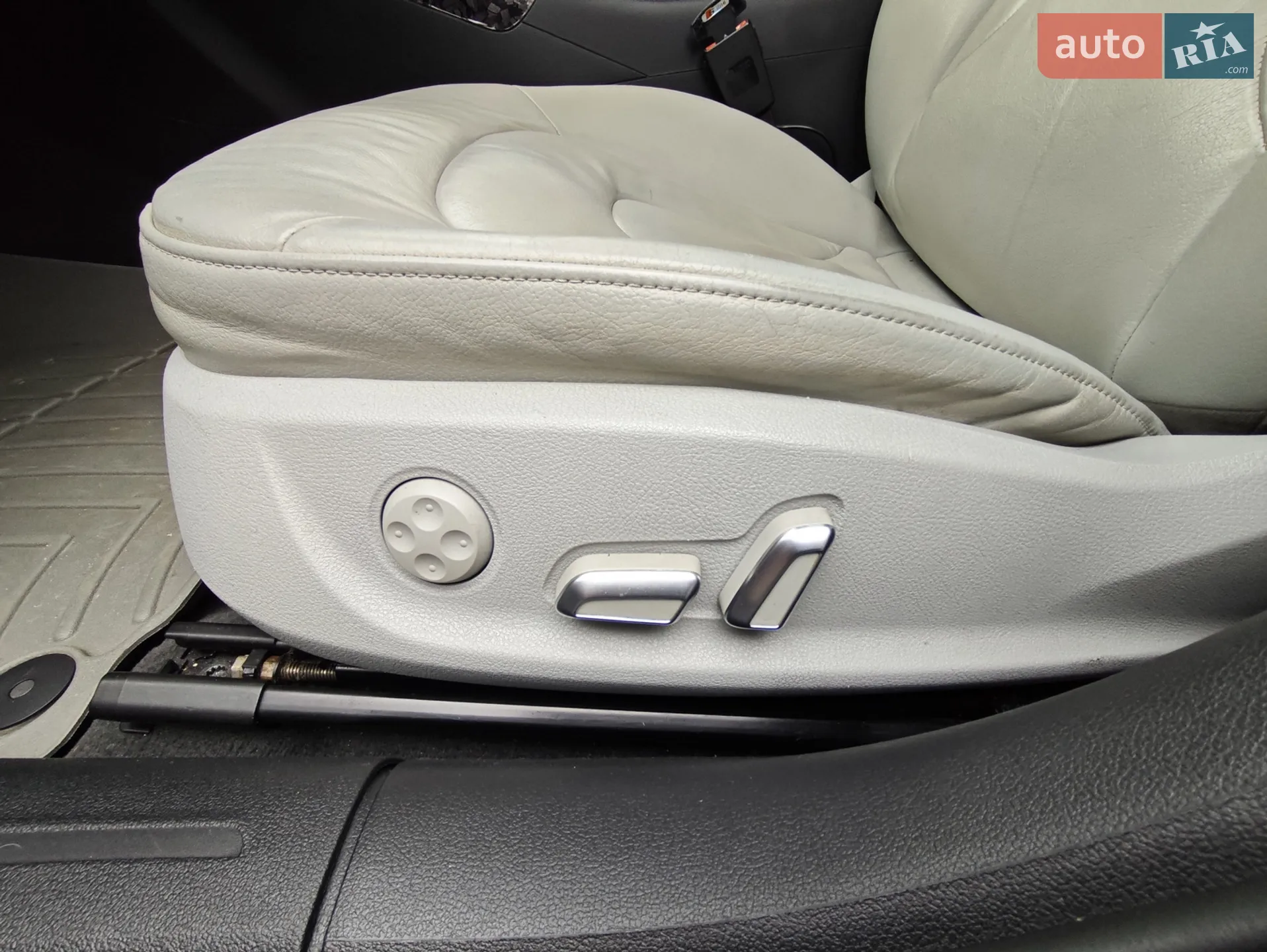 2015 Audi A4 - мініатюра 11