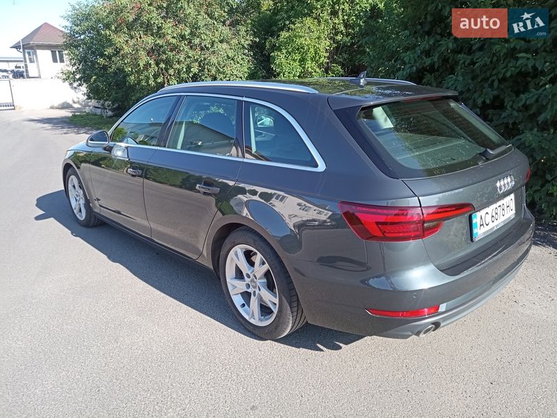 Універсал Audi A4 2017 в Луцьку
