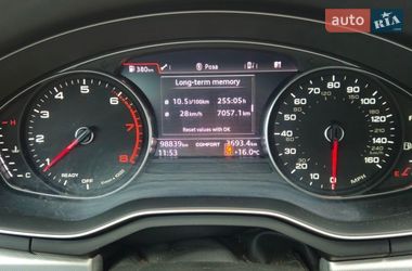 Седан Audi A4 2017 в Ромнах
