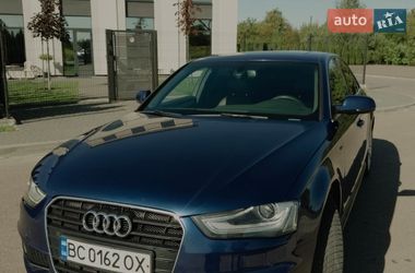 Седан Audi A4 2015 в Львове