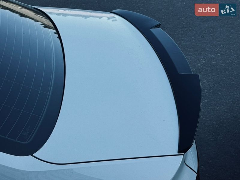 Седан Audi A4 2017 в Києві фото 18 Седан Audi A4 2017 в Києві