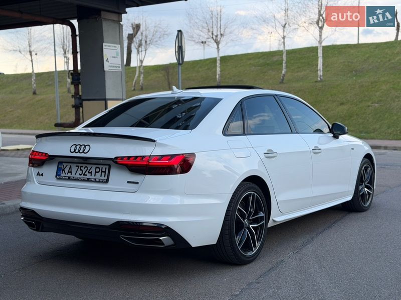 Седан Audi A4 2020 в Киеве