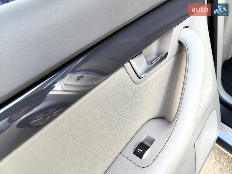 Седан Audi A4 2004 в Києві фото 41 Седан Audi A4 2004 в Києві