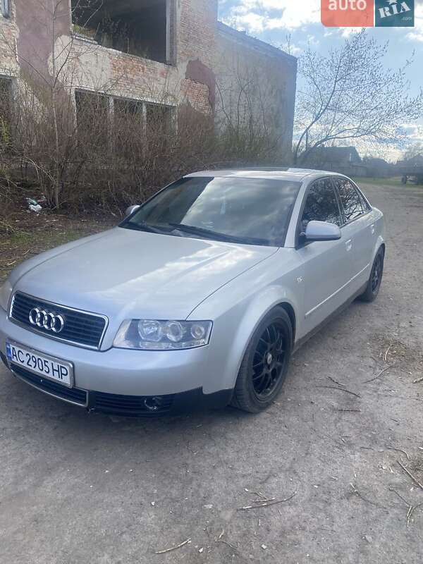 Седан Audi A4 2002 в Луцке