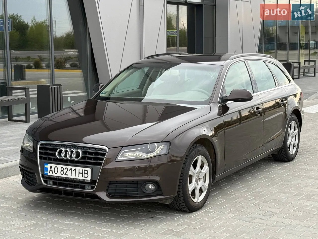 2010 Audi A4 - мініатюра 23