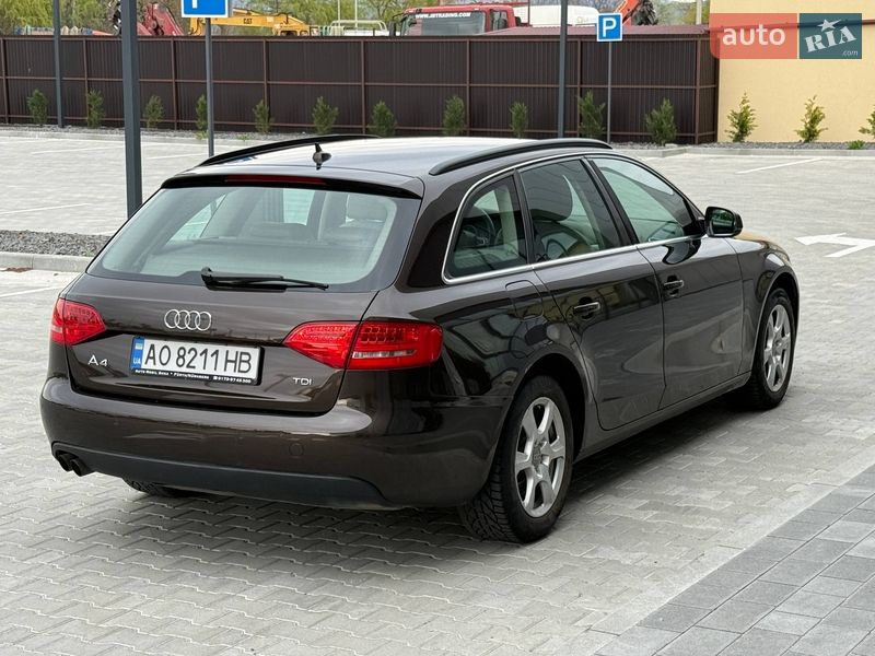 Универсал Audi A4 2010 в Ужгороде