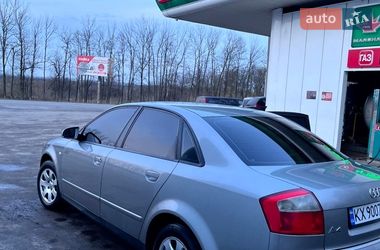 Седан Audi A4 2001 в Чугуєві