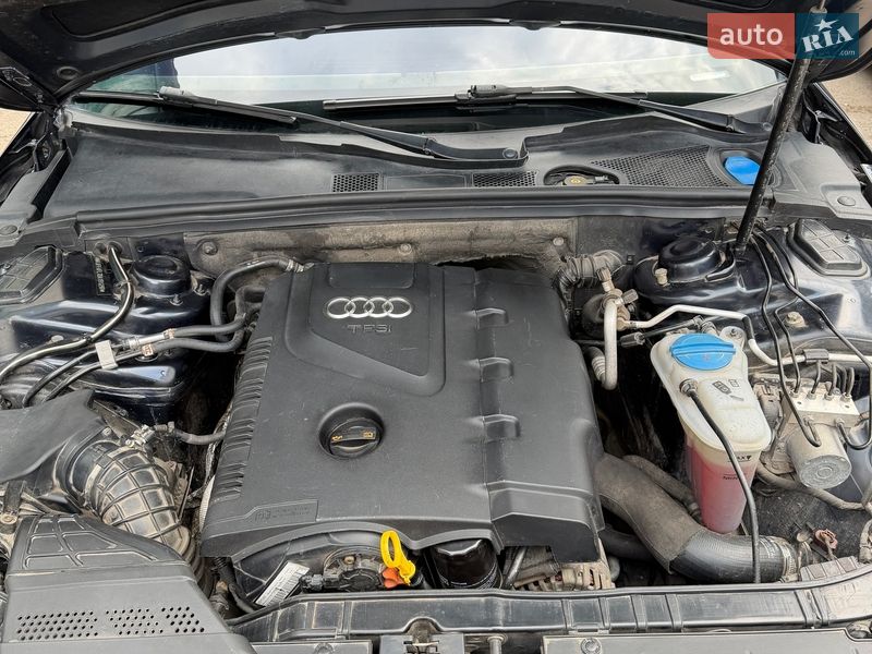 Седан Audi A4 2013 в Житомирі