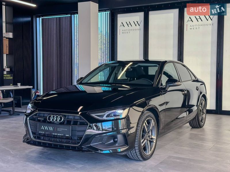 Седан Audi A4 2021 в Львові