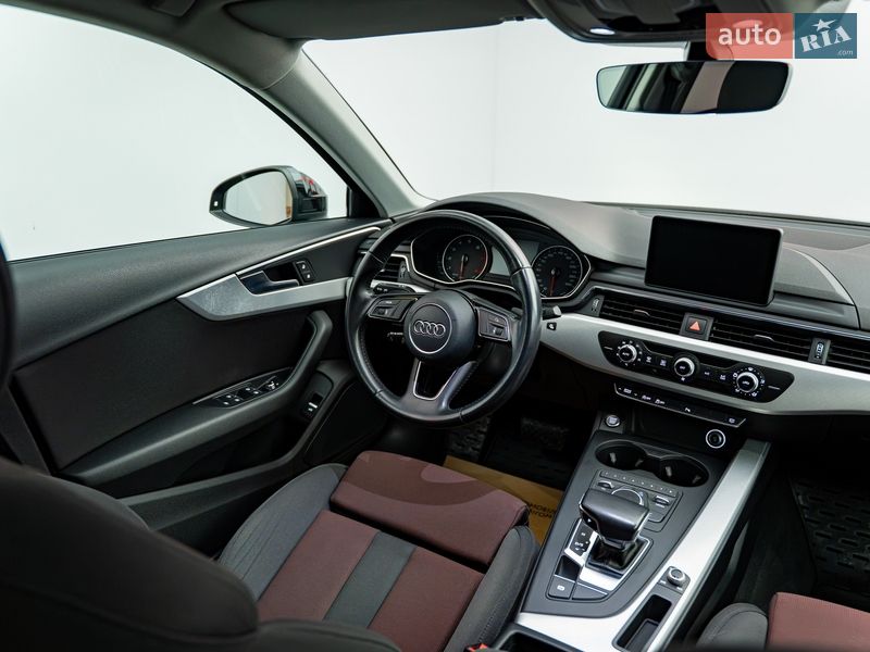 Седан Audi A4 2016 в Киеве фото 11 Седан Audi A4 2016 в Киеве