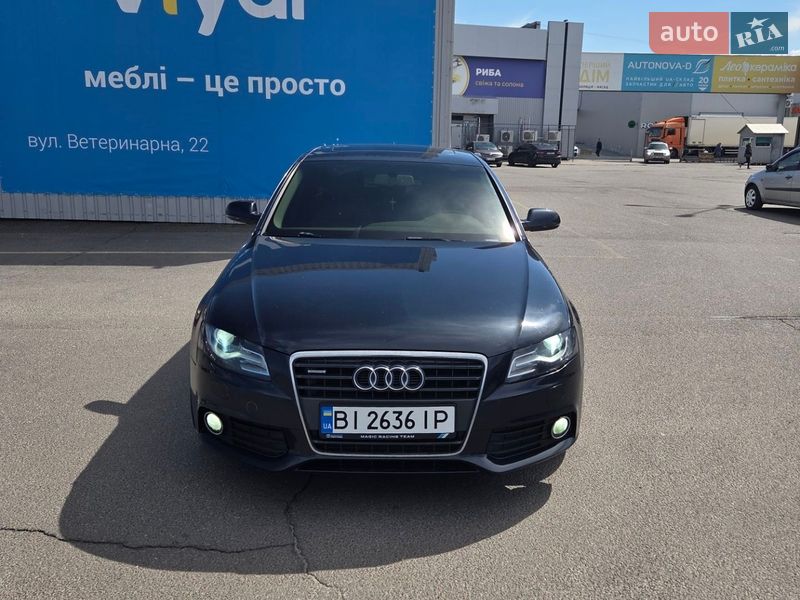 Седан Audi A4 2012 в Полтаві