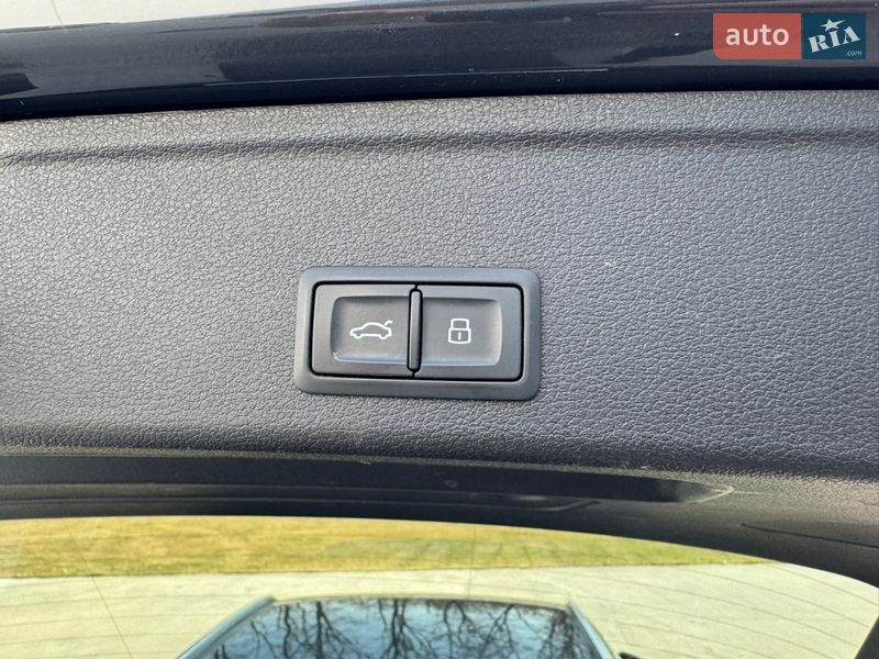 Универсал Audi A4 2018 в Киеве