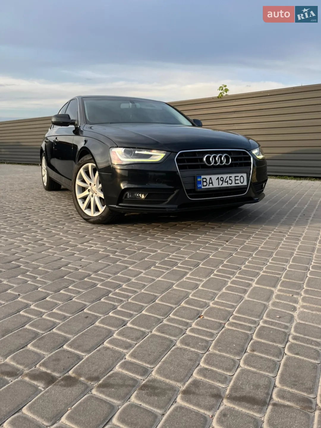 2012 Audi A4 - мініатюра 2