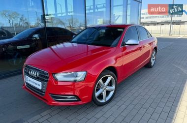 Седан Audi A4 2012 в Києві