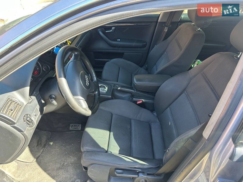 Седан Audi A4 2003 в Василькове